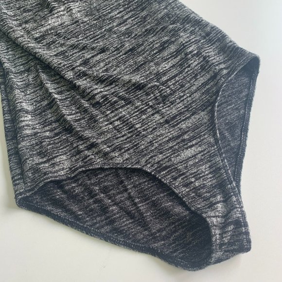 Aritzia Wilfred Free Bodysuit Medium Grey Short Sleeve Jumpsuits - Picture 5 of 14